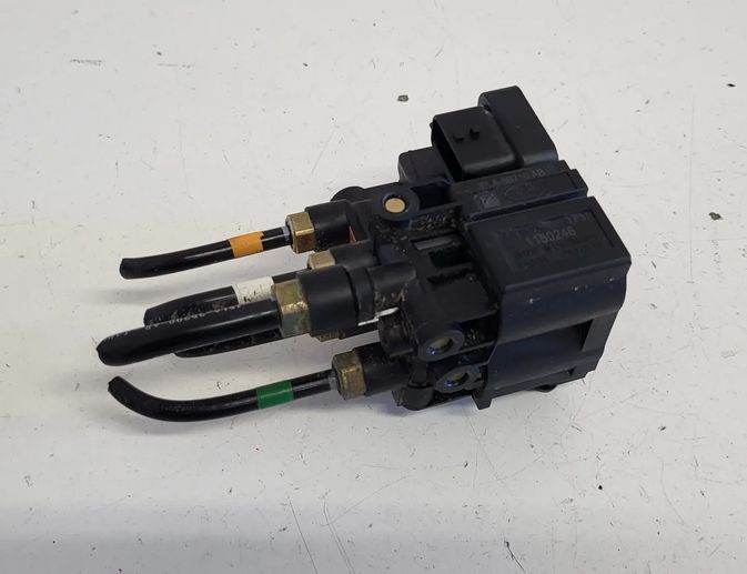 LAND ROVER Range Rover Sport 2 generation (2013-2022) Блок управления подвеской воздуха JPLA5B710AB 29833179