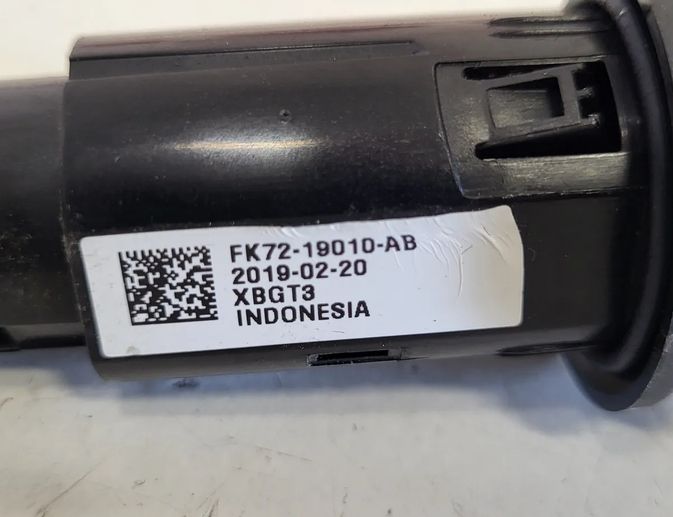 LAND ROVER Range Rover Sport 2 generation (2013-2022) USB FK7219010AB 31890288