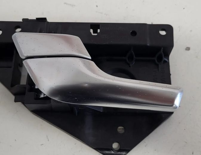 LAND ROVER Range Rover Evoque L538 (1 gen) (2011-2020) Kreisais aizmugurējais iekšējais atvēršanas rokturis BJ3222601AB 32799606