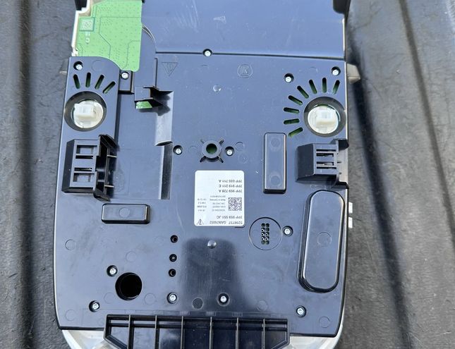 PORSCHE Macan 1 generation (2013-2023) Salona apgaismojums 7PP959551JC,7PP959728A,7PP919211E,7PP035711A,7PP919317 24593237