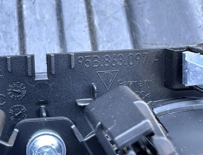 PORSCHE Macan 1 generation (2013-2023) Центральная консоль 95B863239EF,107721110C,95B857232B,8R0862533B,95B863097A 25061068