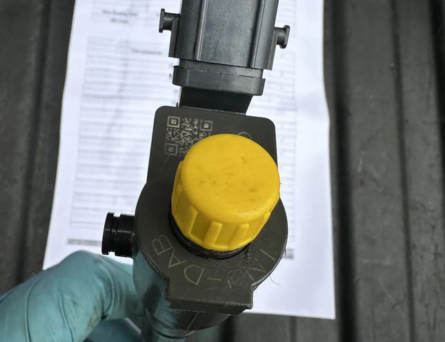 VOLVO S90 2 generation (2016-2023) Форсунка 31452113,05B04463 29017831