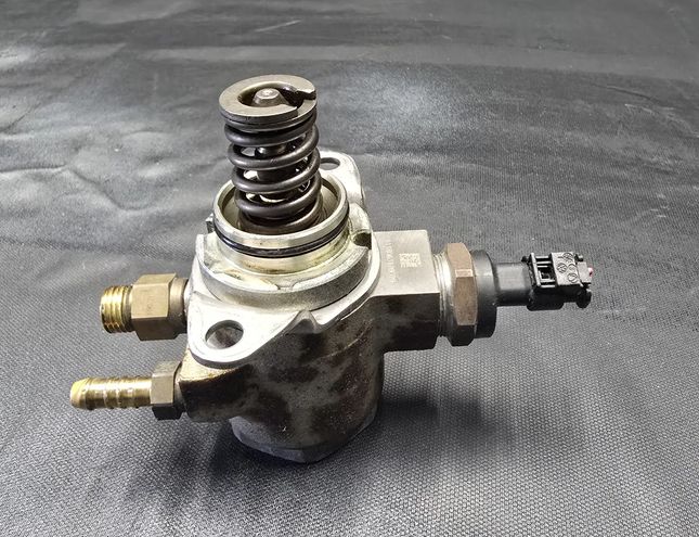 VOLKSWAGEN Passat B6 (2005-2010) Топливный насос 03C127026D,110209,2128094,03C026D,HFS03431B,9118063120029 30408604