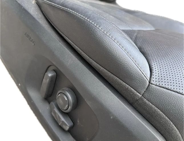 LAND ROVER Range Rover Evoque L538 (1 gen) (2011-2020) Priekšējais labais sēdeklis GJ3214A699AMC,FK7214C288AC,GJ3214A699 31408235