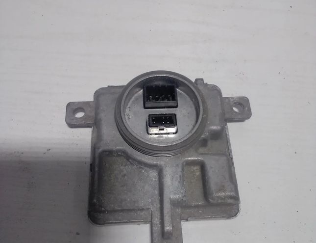 VOLKSWAGEN Passat B8 (2014-2023) Xenon Light Control Unit 8K0941597E 27611018