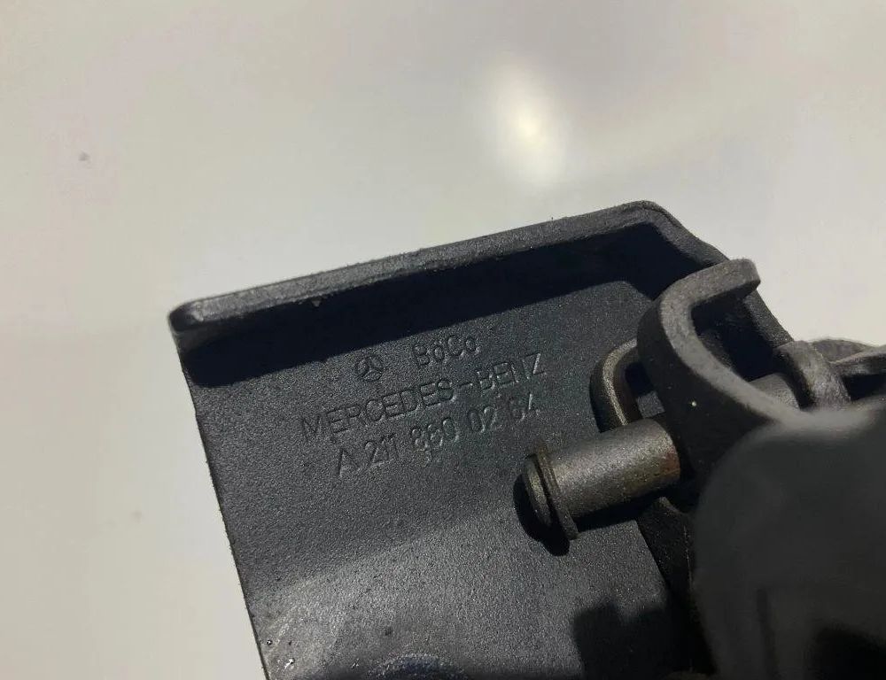 MERCEDES-BENZ E-Class W211/S211 (2002-2009) Bonnet Lock A2118800264 30776683