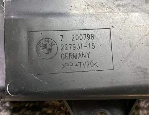 BMW 5 Series F10/F11 (2009-2017) Air intake duct part 7200798 17158725