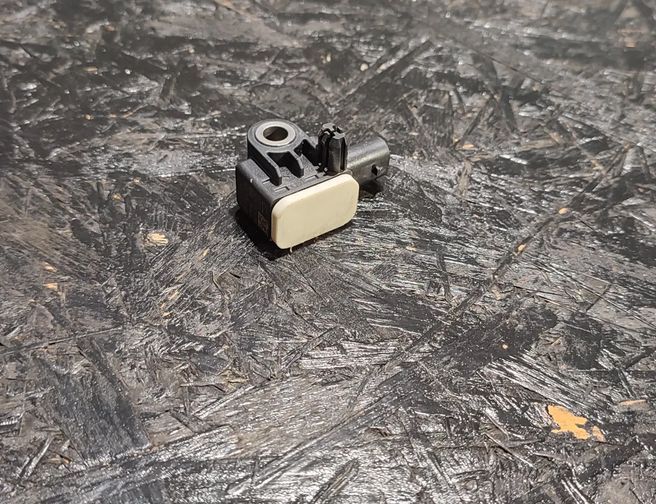 AUDI A6 C7/4G (2010-2020) Priekšējais labais trieciena sensors 4H0959651A 21702418