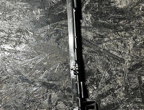 MERCEDES-BENZ C-Class W204/S204/C204 (2004-2015) Radiatoru kronšteini 0477902914,0477902904 23117947