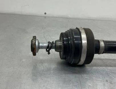 BMW 5 Series G30/G31 (2016-2023) Полуось задняя левая 8664049 21621162