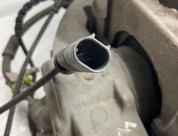 BMW 5 Series F10/F11 (2009-2017) Priekšējais kreisais bremžu suports 6792689 30397967