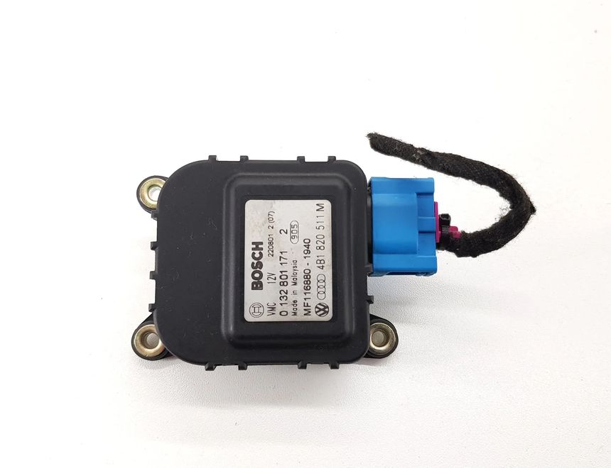 AUDI A6 C5/4B (1997-2004) Interior Heater Flap Motor Actuator 4B1820511M,0132801171 12237873