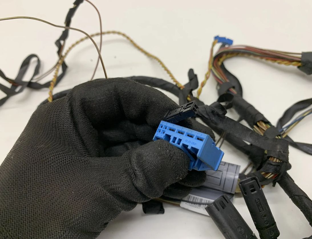 BMW 5 Series Gran Turismo F07 (2010-2017) Дверные кабели задние  правые 9235754,6665453,9169241,66405910 25940041