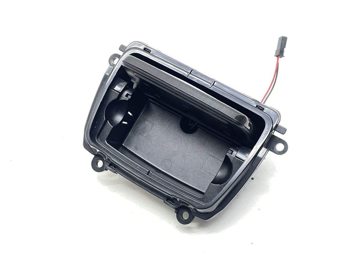 BMW 5 Series F10/F11 (2009-2017) Пепельница 30389247