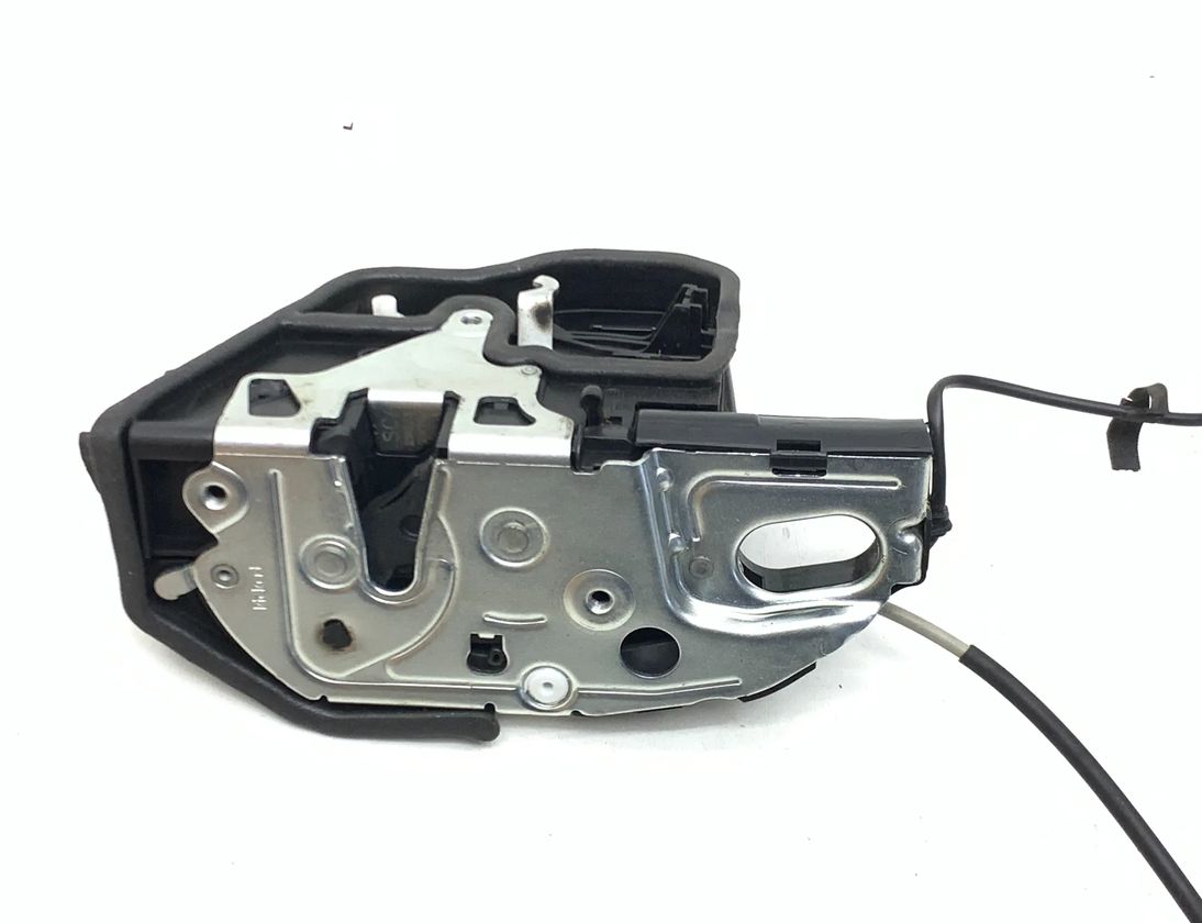 BMW 7 Series F01/F02 (2008-2015) Rear Left Door Lock 7185687,A053702 30666673