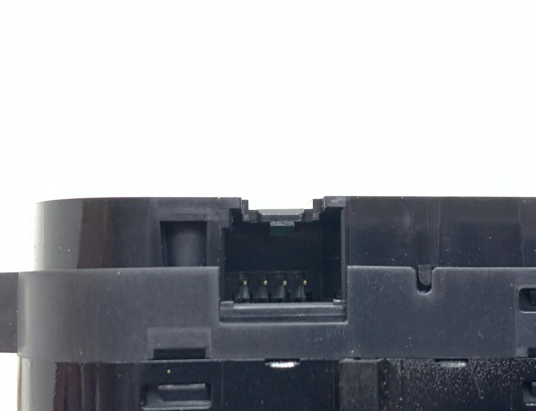 JAGUAR XK X150  (2005-2014) Kreisā sēdekļa vadības pogas BW83-14E693-BA,6W83-14E693-BA 31425123