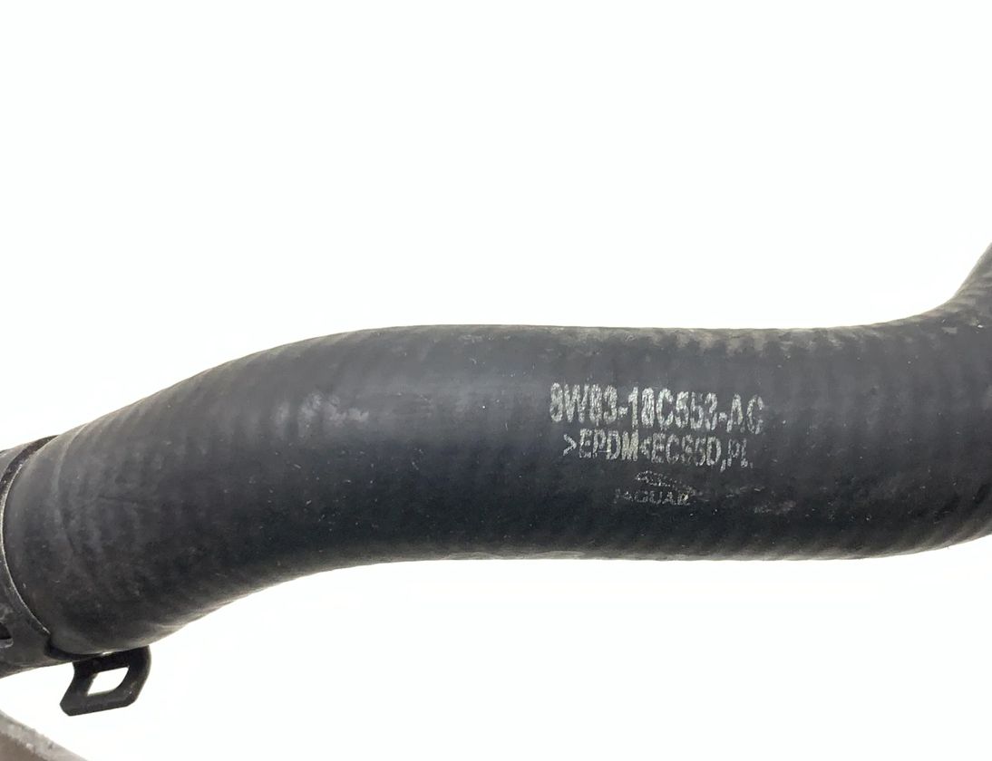 JAGUAR XK X150  (2005-2014) Dzesēšanas šļauka / truba 8W83-18C553-AC,8W8318C553AC 31866268