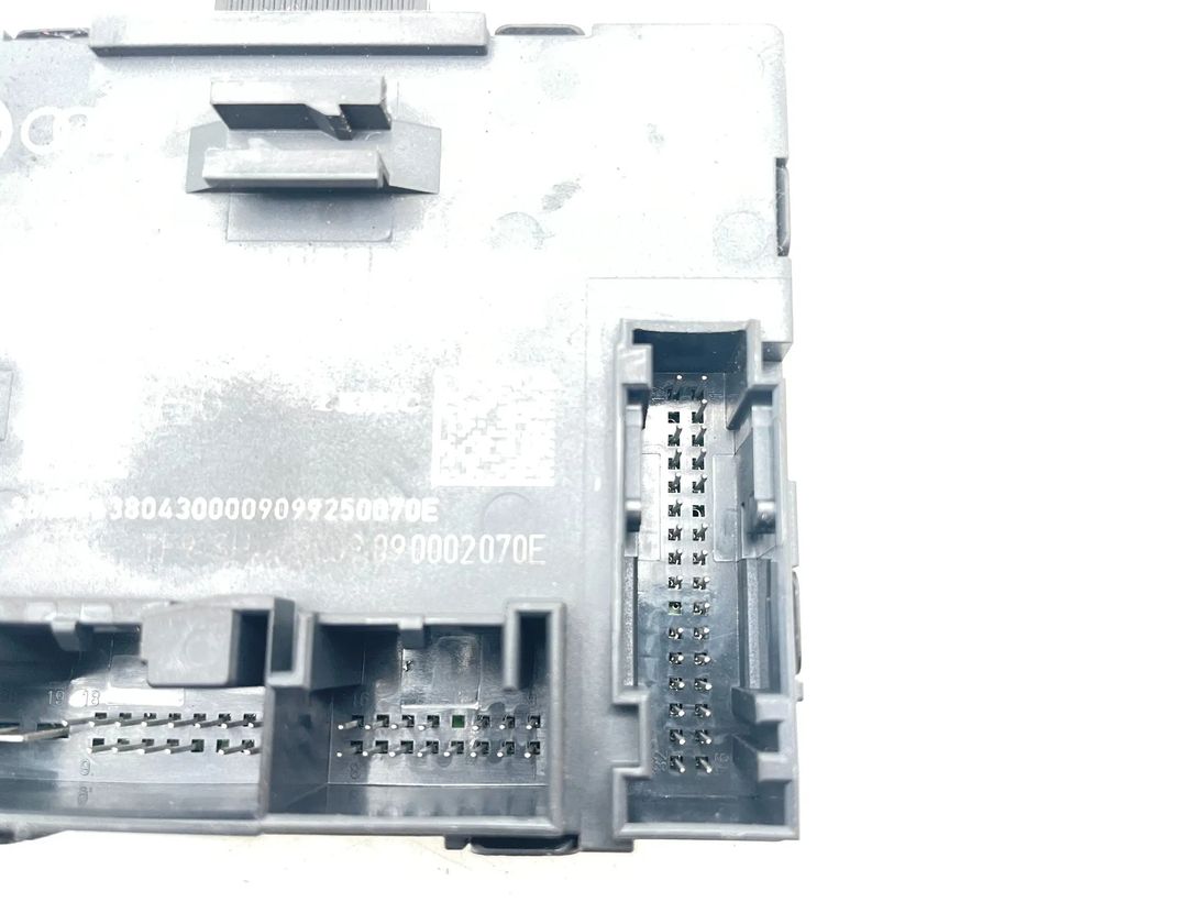 AUDI Q5 8R (2008-2017) Блок управления дверей передние левые 8K0959793H,8K0959793D 31945428