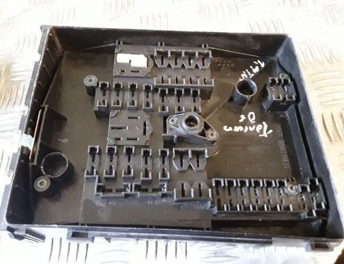 VOLKSWAGEN Golf 5 generation (2003-2009) Komforta vadības bloks 1K0937125A,017183071 25453604