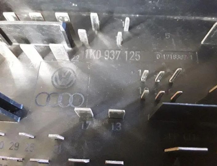 VOLKSWAGEN Golf 5 generation (2003-2009) Блок управления Комфорт 1K0937125,017183071 25453626
