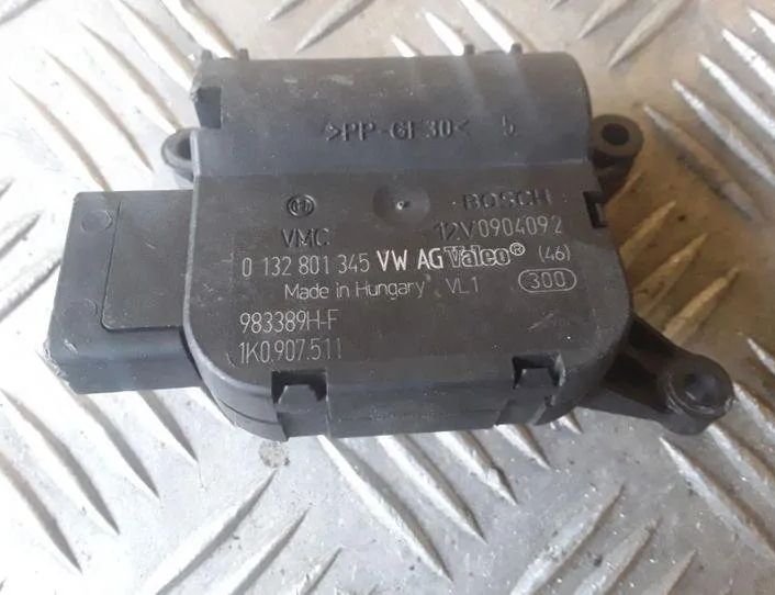 SKODA Octavia 2 generation (2004-2013) Salona sildītāja vadības vārsti 0132801345,1K0907511,983389H 25460732