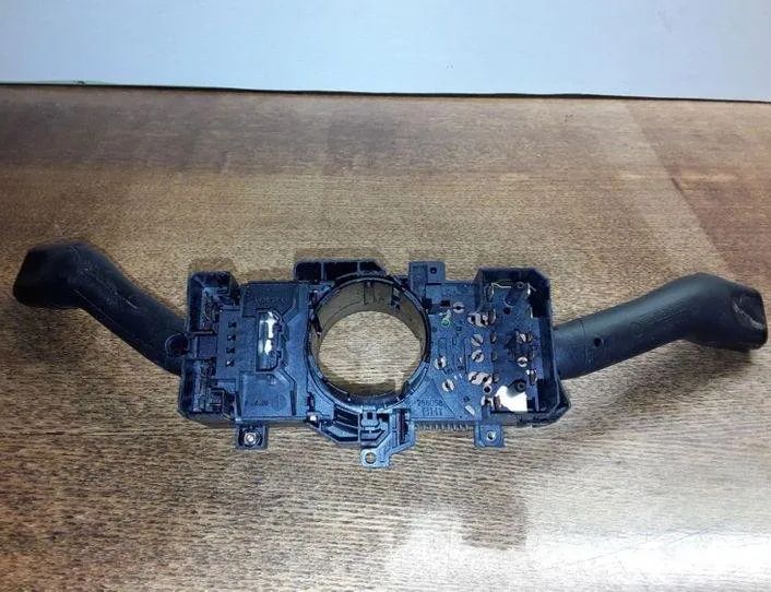 SKODA Fabia 6Y (1999-2007) Indicator Wiper Stalk Switch 4B0953503H,CZK0301202032 25462115