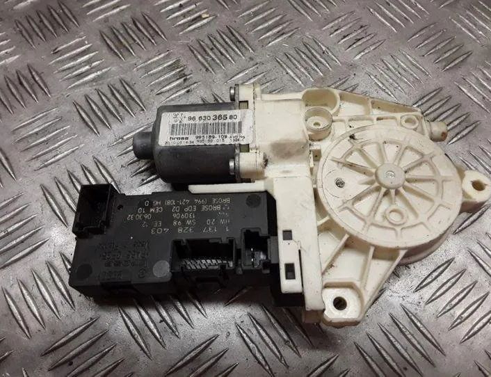 PEUGEOT 407 1 generation (2004-2010) Маторчик стеклоподъемника передней правой двери 9663036580,0130822201,1137328403 25462654