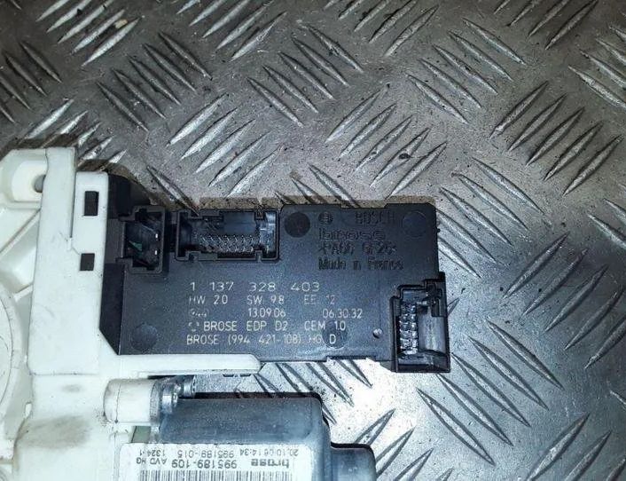 PEUGEOT 407 1 generation (2004-2010) Маторчик стеклоподъемника передней правой двери 9663036580,0130822201,1137328403 25462654