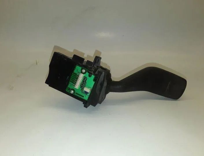 FORD Mondeo 3 generation (2000-2007) Pagrieziena rādītāja slēdzis J6R3A,6G9T13335AD,220112AACH 25483017