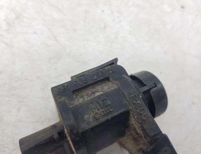 SEAT Toledo 1 generation (1991-1999) Vakuuma vārsts 191906283A 25483053