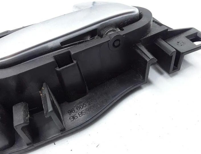 CITROËN C5 2 generation (2008-2017) Labais aizmugures iekšējais atvēršanas rokturis 9660525380,106927493,9685950277 25484009