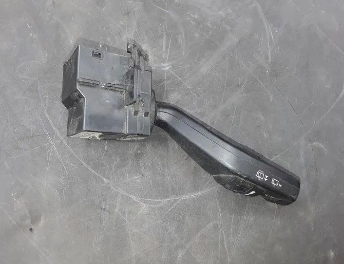 FORD S-Max 1 generation (2006-2015) Stikla tīrītāja rokturis J6R3A 25504842