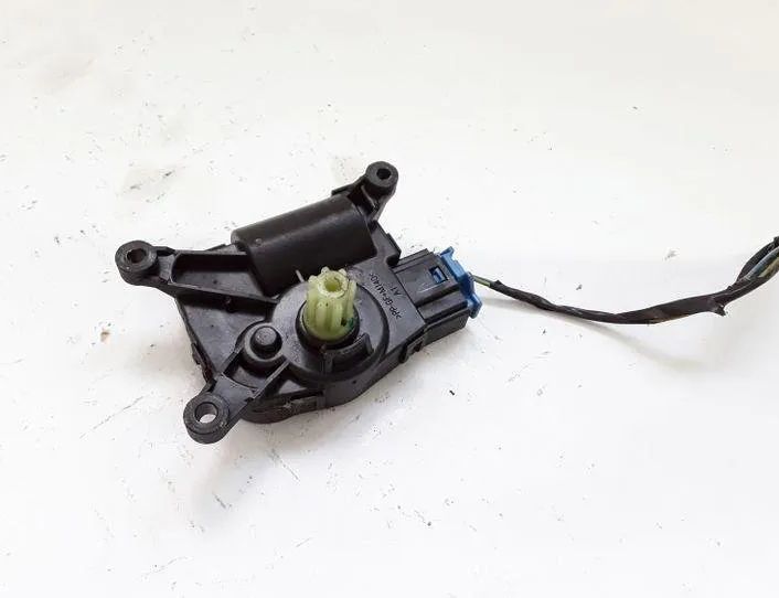 FORD Focus 3 generation (2011-2020) Salona sildītāja vadības vārsti AV6N19B634AA,130318A,6652A 25509500