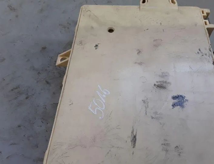 JAGUAR S-Type 1 generation (1999-2008) Fuse box 6R8T14A067AA 25526509