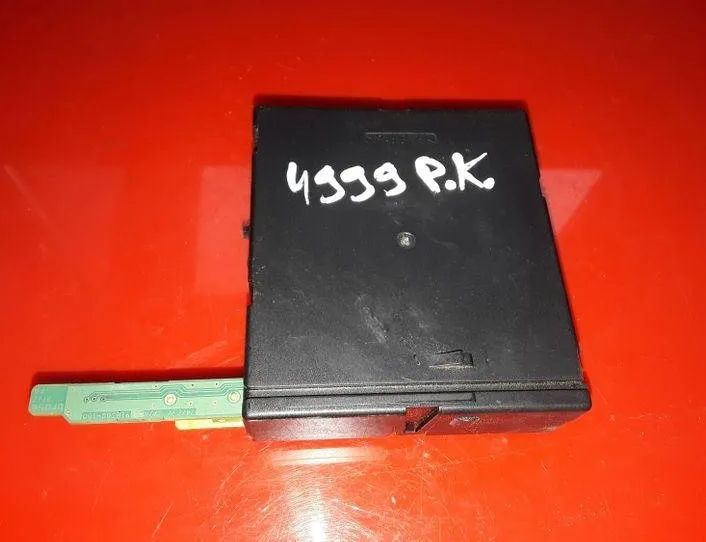 VOLKSWAGEN Passat B7 (2010-2015) Маторчик стеклоподъемника передней левой двери 3C0959793B,918431110,BRF001 25534573