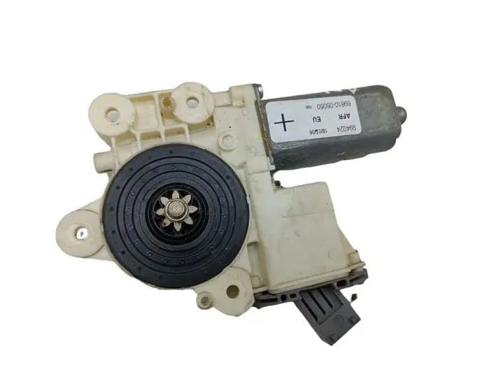 TOYOTA Avensis 2 generation (2002-2009) Front Right Door Window Control Motor 6981005050 25544539