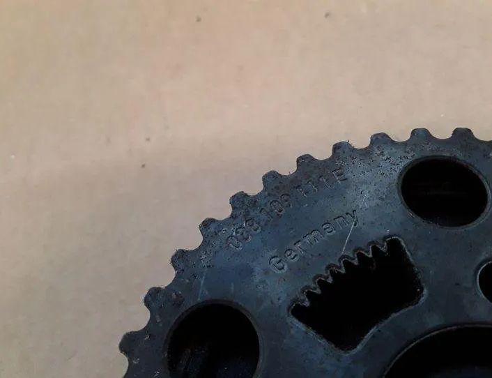 VOLKSWAGEN Tiguan 1 generation (2007-2017) Вытяжной шкив 038109111E 25550856