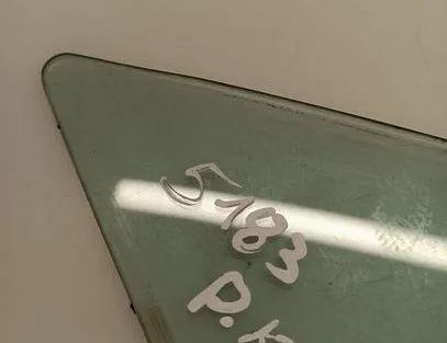 TOYOTA Yaris 3 generation (2010-2019) Front door glass rail 43R00097 25556485