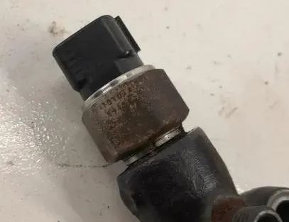 TOYOTA Avensis 2 generation (2002-2009) Топливная рейка 89458 25559898