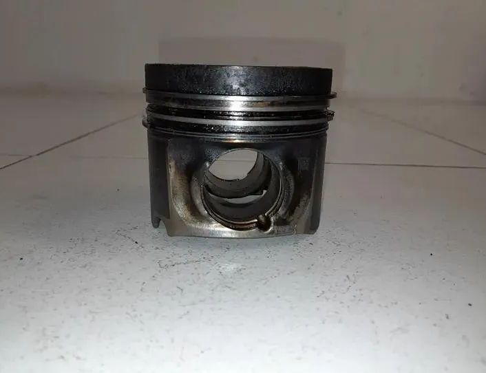 BMW X5 F15 (2013-2018) Virzulis 17484L110 25560628