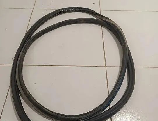 SKODA Yeti 1 generation (2009-2018) Bagāžnieka vāka blīvgumija N0code 25563045