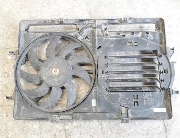 AUDI A4 B8/8K (2011-2016) Dzinēja dzesēšanas ventilators/difuzors 8K0121003L 27194389