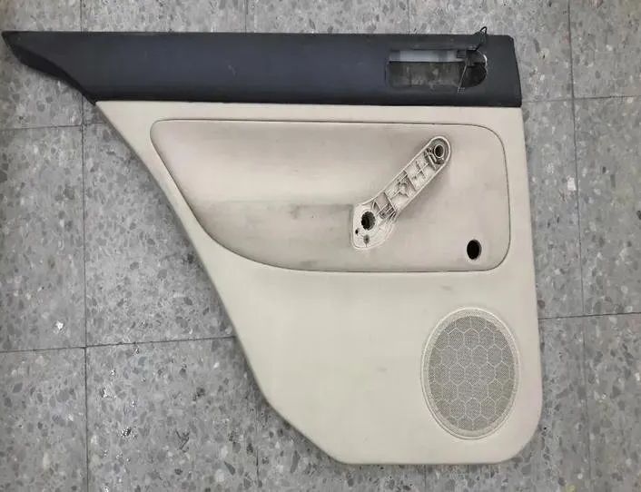 VOLKSWAGEN Bora 4 generation (2018-2023) Обшивка задней правой двери 1j4868116 27195523