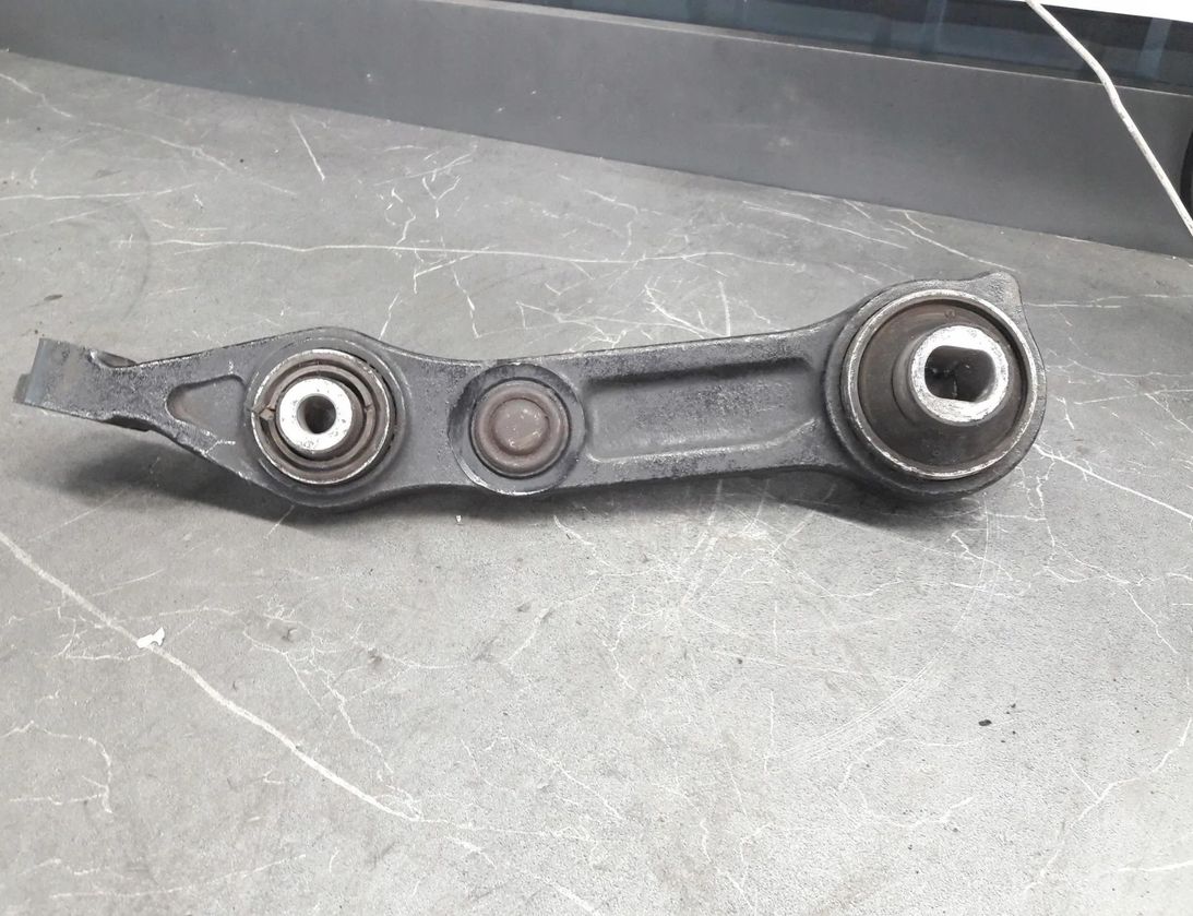 MERCEDES-BENZ E-Class W211/S211 (2002-2009) Priekšējā labā augšējā vadības svira/ričags 30121653