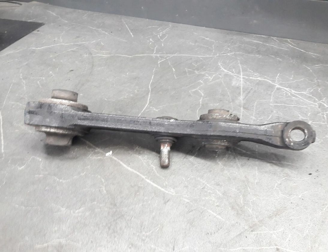 MERCEDES-BENZ E-Class W211/S211 (2002-2009) Priekšējā labā augšējā vadības svira/ričags 30121653