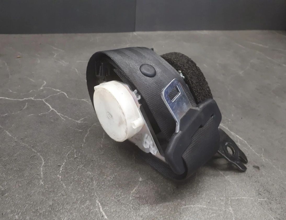 FORD Focus 4 generation (2018-2024) Rear Right Seatbelt 4m51a611b68ca 30169286