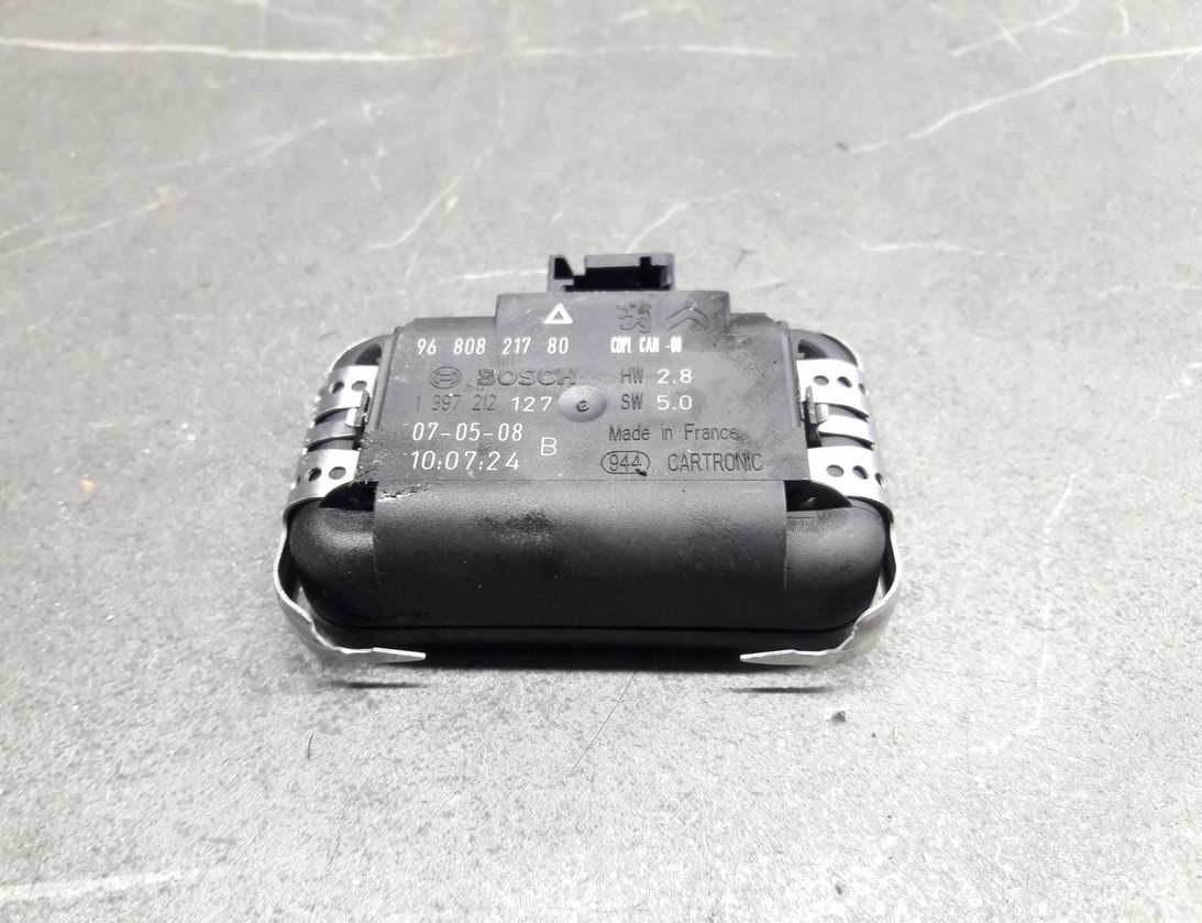 PEUGEOT 407 1 generation (2004-2010) Lietus sensors 9680821780 30169535