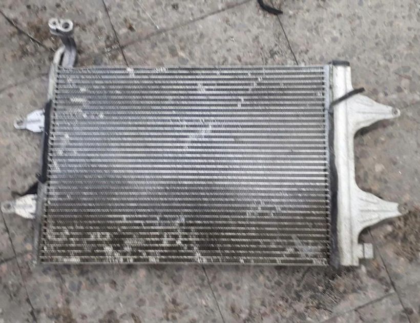 SEAT Ibiza 3 generation (2002-2008) Радиатор кондиционера 6Q0820411K 30172089