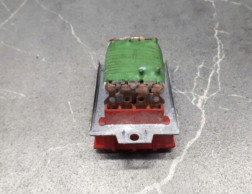 VOLKSWAGEN Passat B7 (2010-2015) Реле вентилятора печки салона 701959263A 30178713