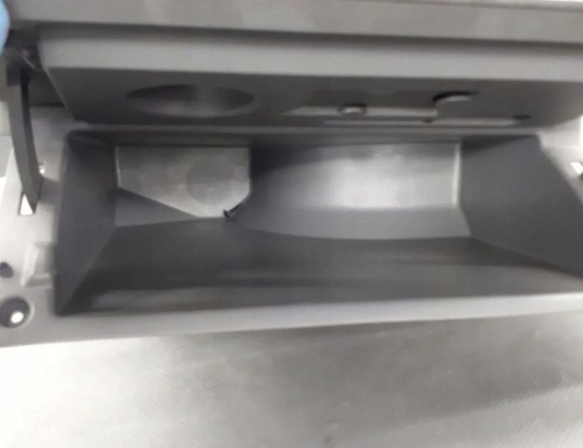 OPEL Corsa C (2000-2006) Бардачок 09114403 30181375